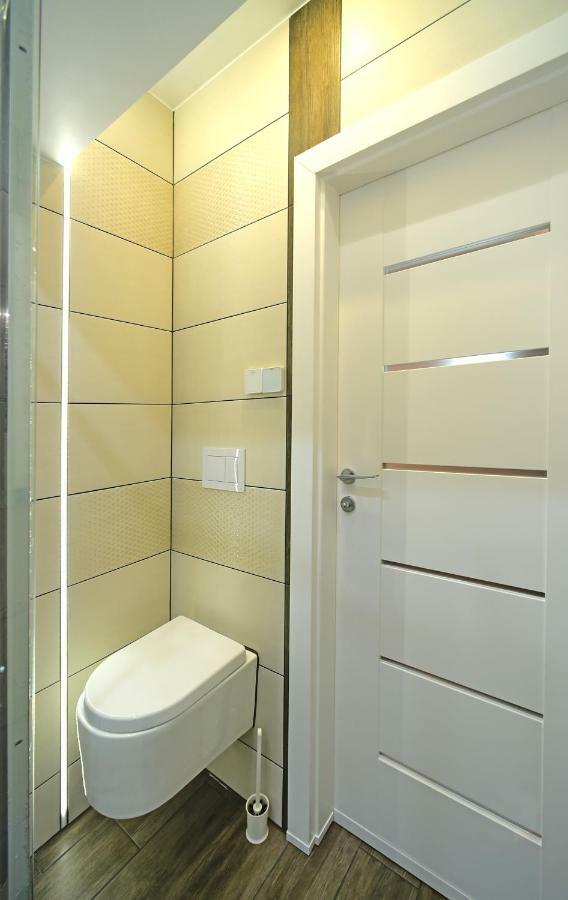Apartamenty Sjesta Centrum Kudowa Zdroj Exterior photo